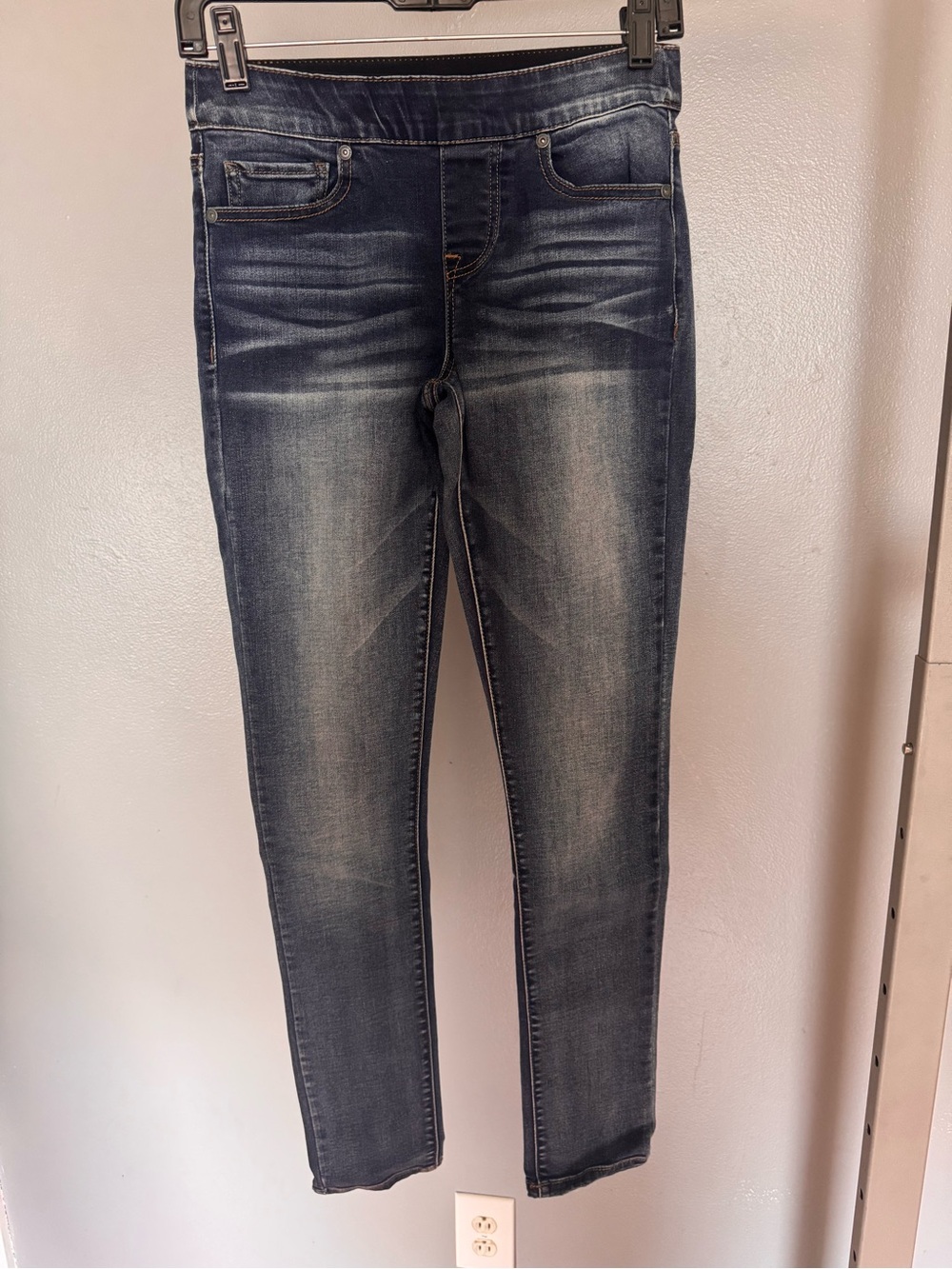 Maurices Women's Dark Blue Stretch Jeggings